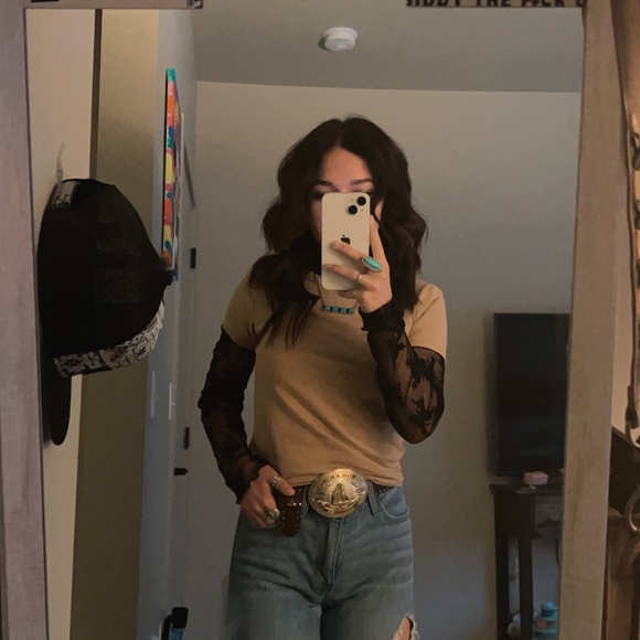 Meet your Posher, Jessi - Picture 4 of 4